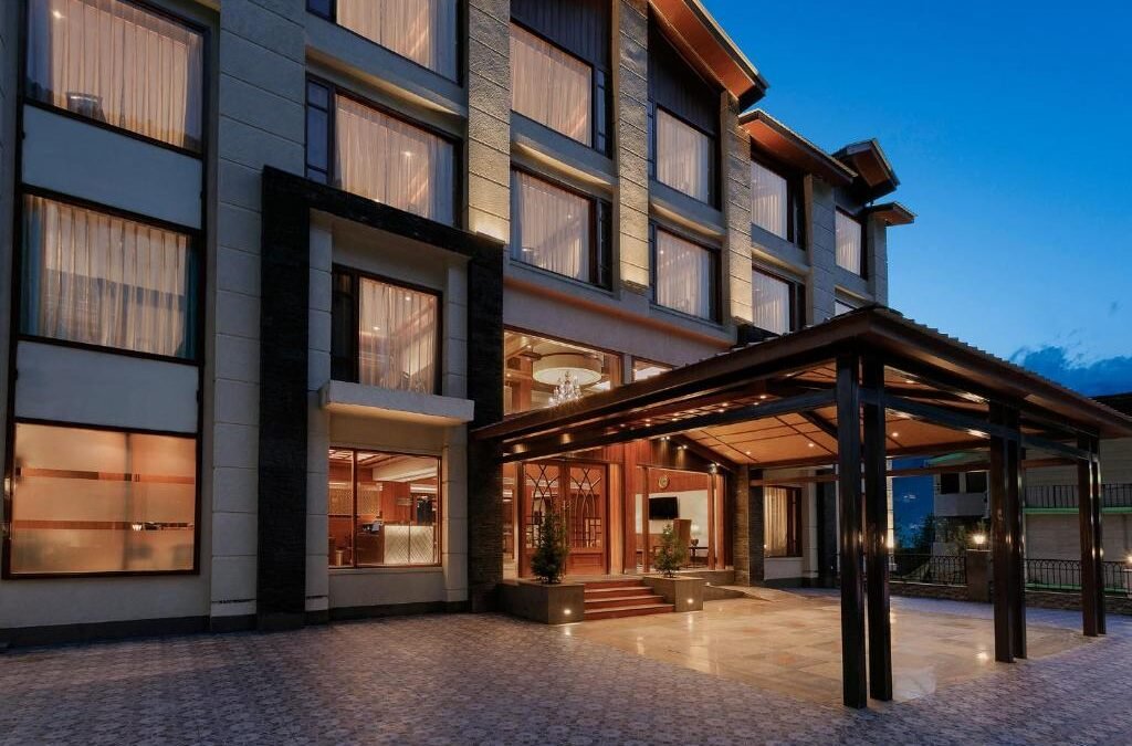 Aaryam Resort